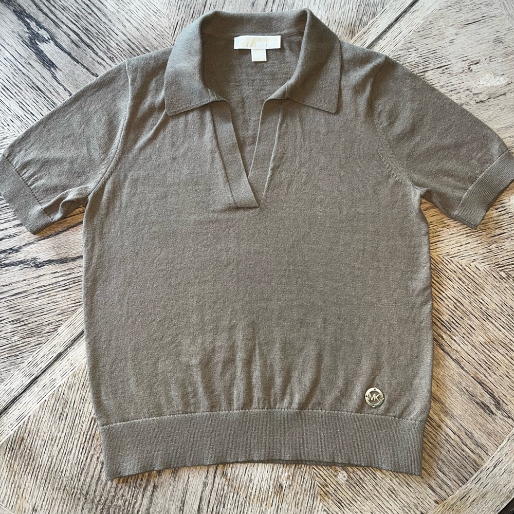 Michael Kors Brown collared Sweater size Small